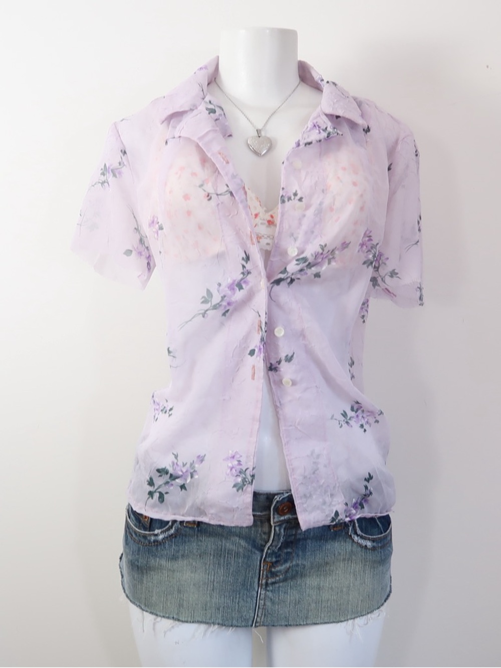 Light Purple Floral Button-Down Shirt - Women